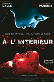 À l’intérieur