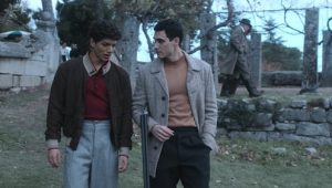Quelqu’un doit mourir: Saison 1 Episode 1